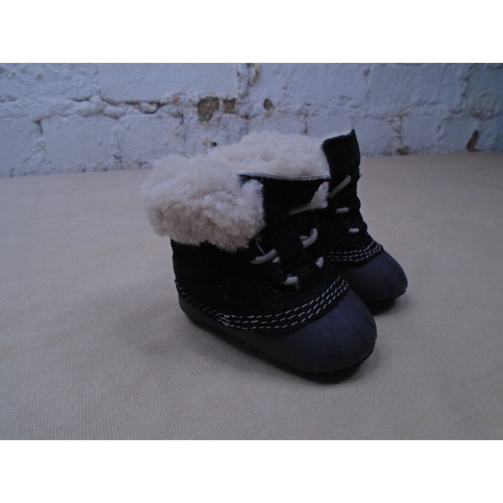 Sorel Baby Booties Size 2 Black Infant Lined Warm Winter Snow